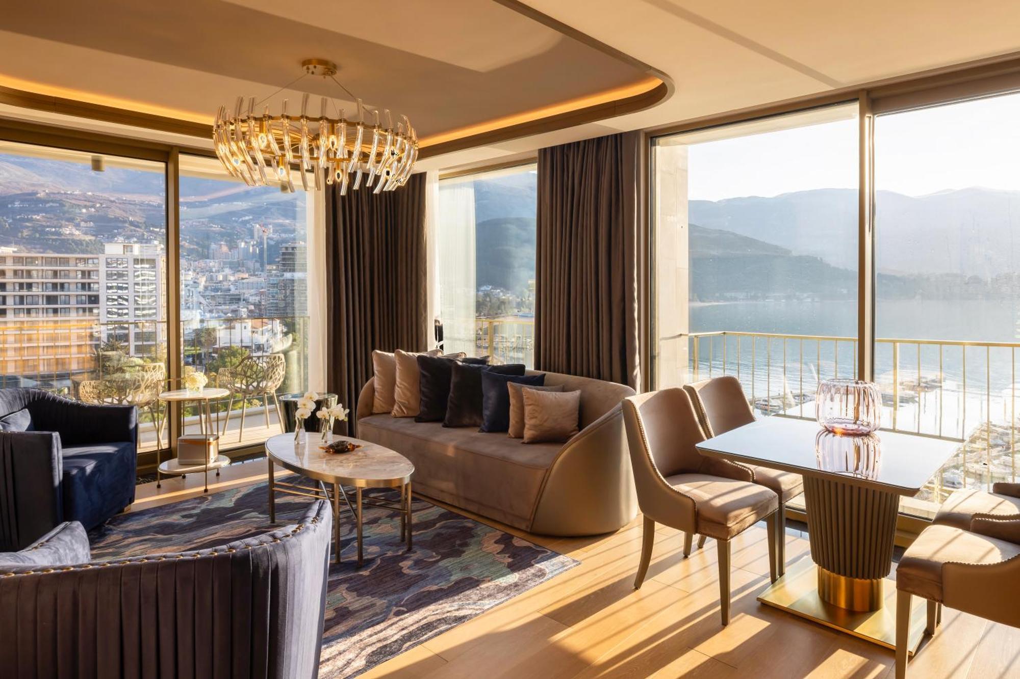 Merit Starlit Hotel & Residences 布德瓦 外观 照片