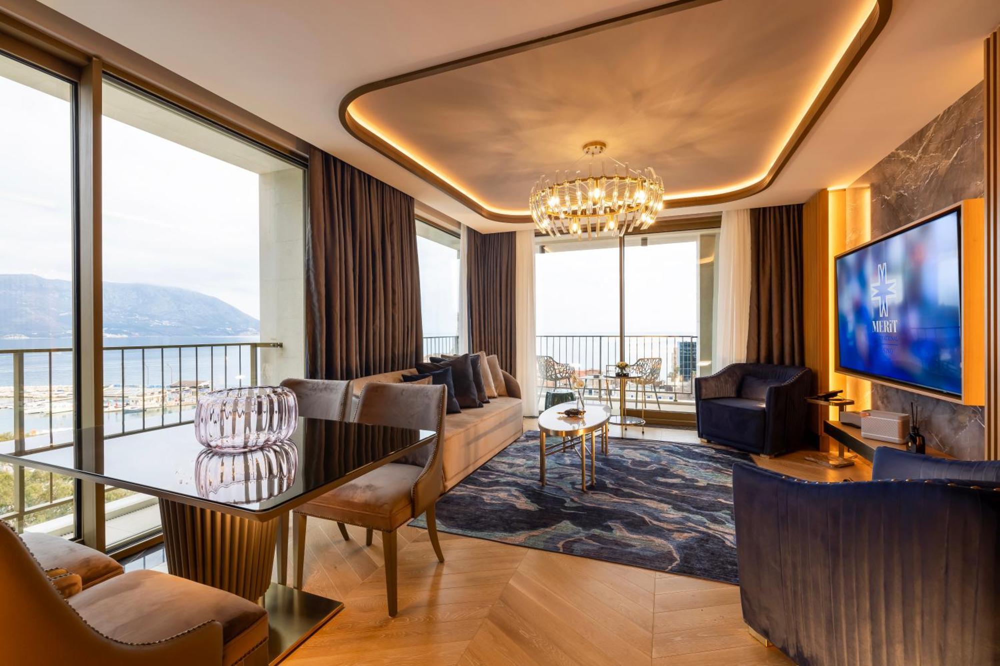 Merit Starlit Hotel & Residences 布德瓦 外观 照片