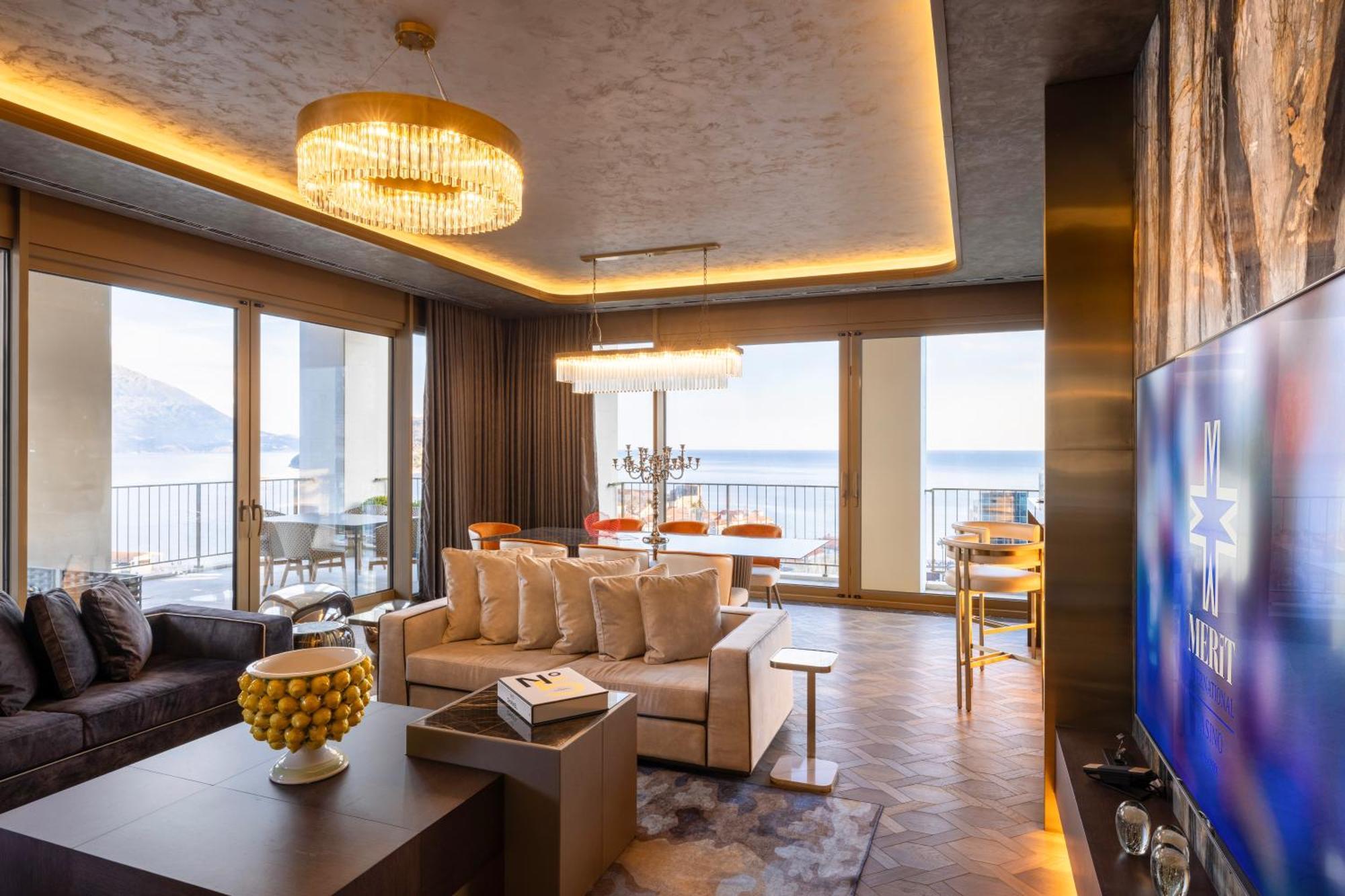 Merit Starlit Hotel & Residences 布德瓦 外观 照片