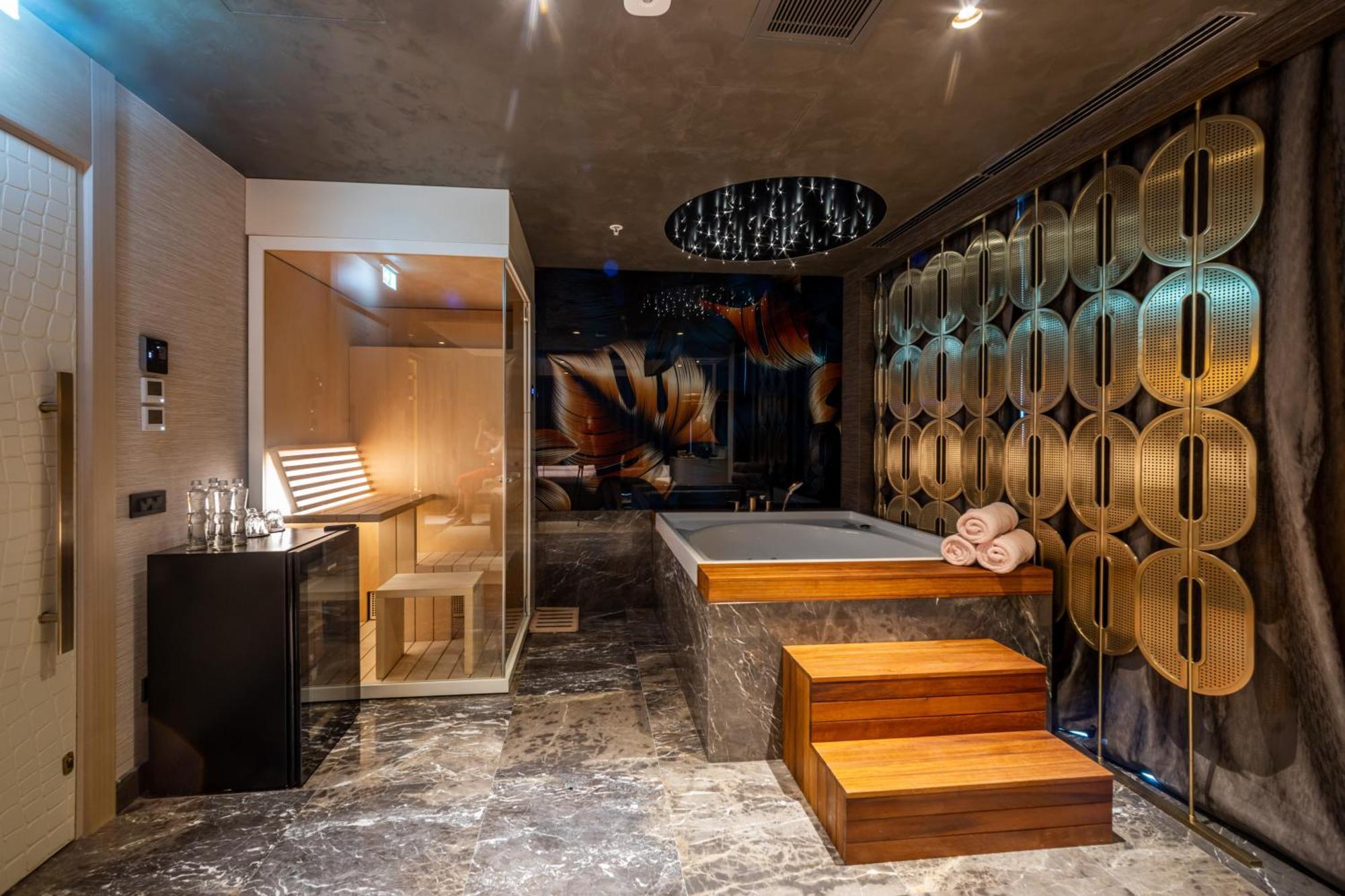 Merit Starlit Hotel & Residences 布德瓦 外观 照片
