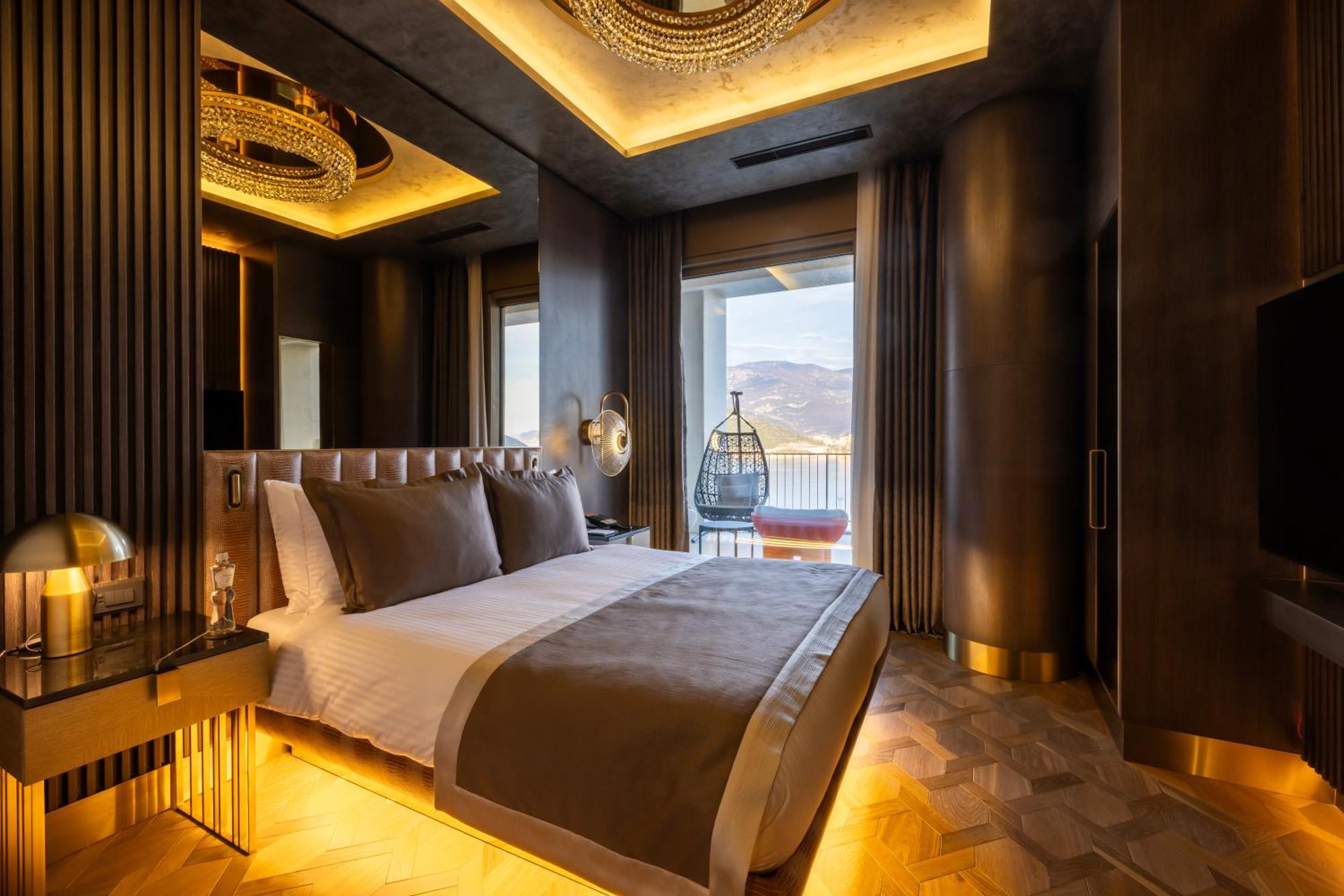 Merit Starlit Hotel & Residences 布德瓦 外观 照片